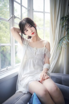 张筱雨人体图片
